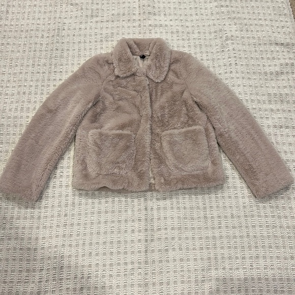 H&M beige fluffy collared coat - Picture 1 of 4